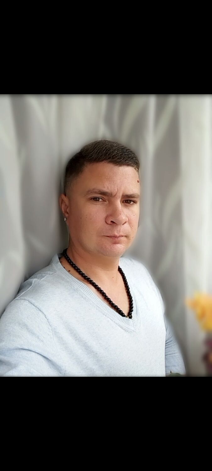  38856430  Aleksey, 40 ,    