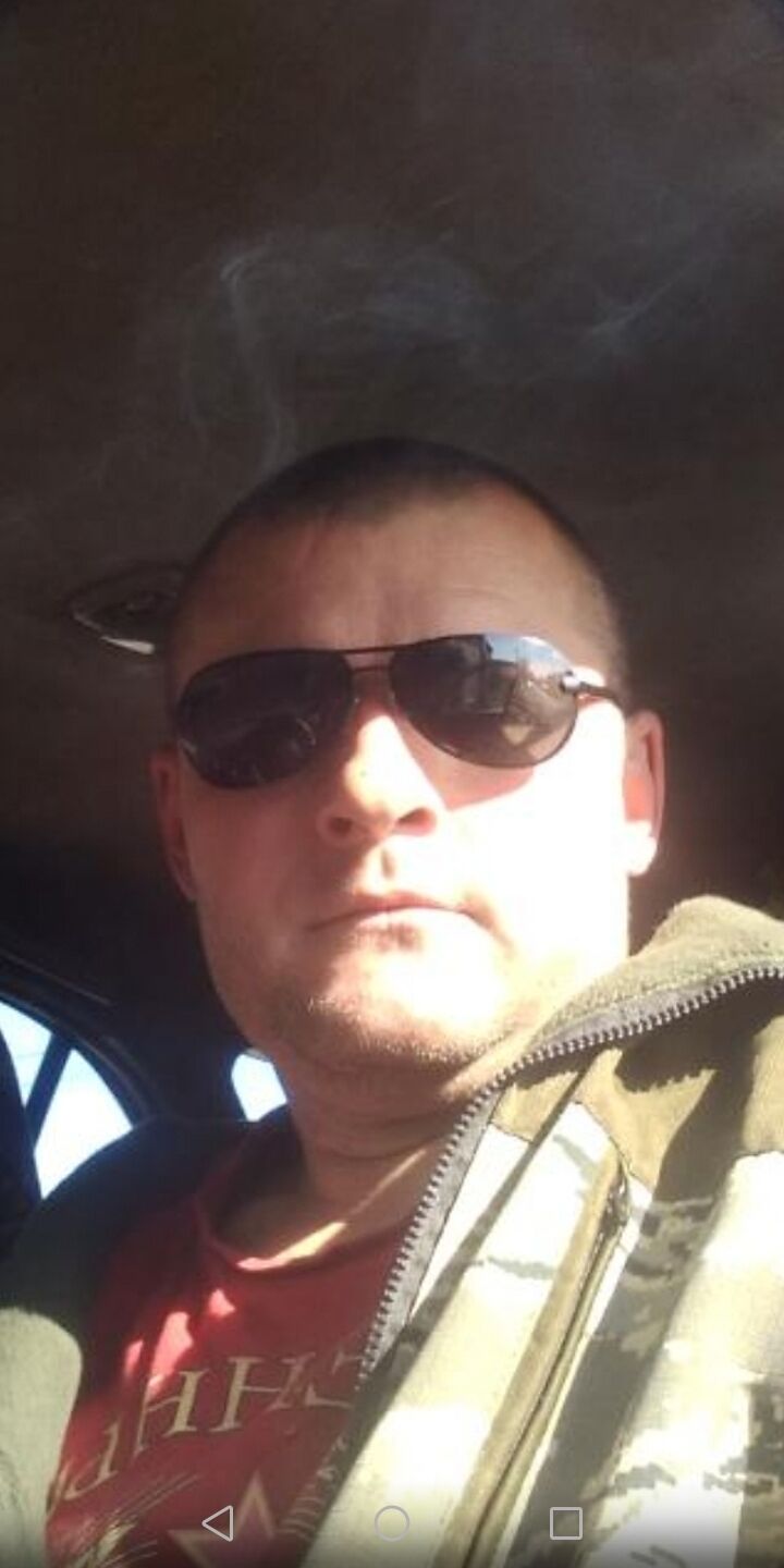  25561720  , 42 ,    