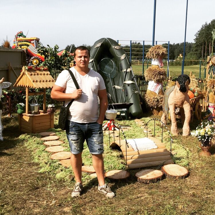  ,   Maksim, 32 ,   ,   , c 