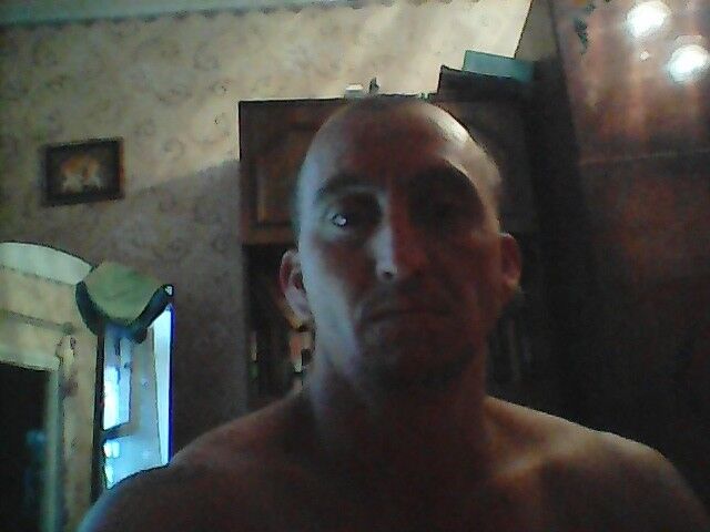  9859810  , 43 ,    
