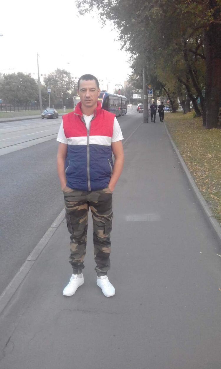  33514730  Dima, 37 ,    