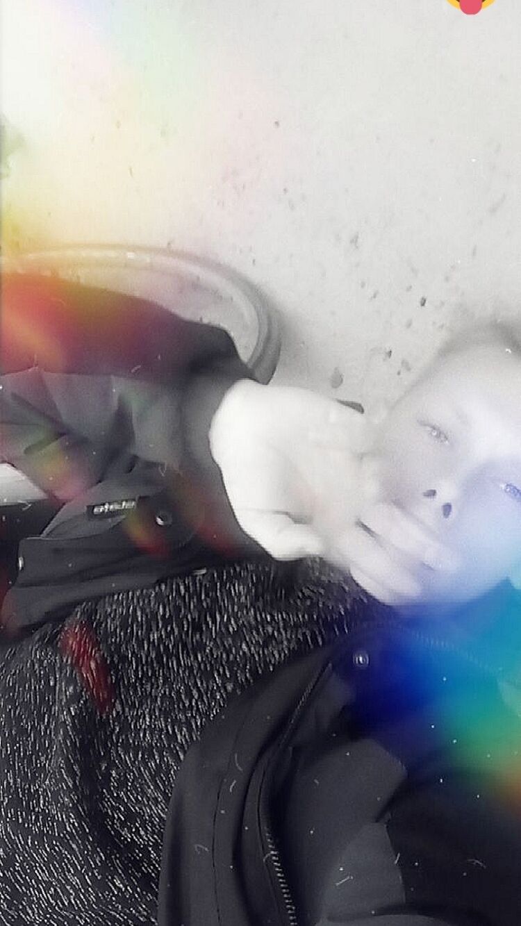  24239800  Vitalik, 27 ,    