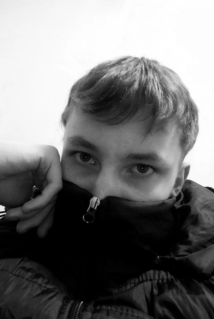 ���� 49277200 ����� ����, 19 ���, ���� ���������� � ��������������-����������