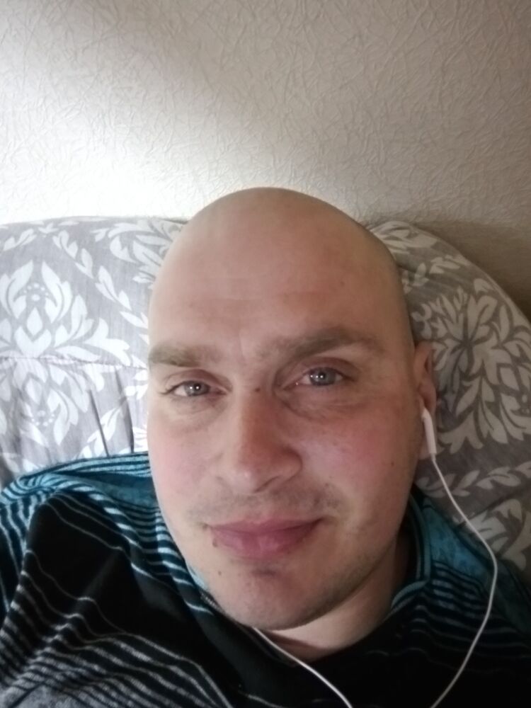  42285580   , 35 ,    