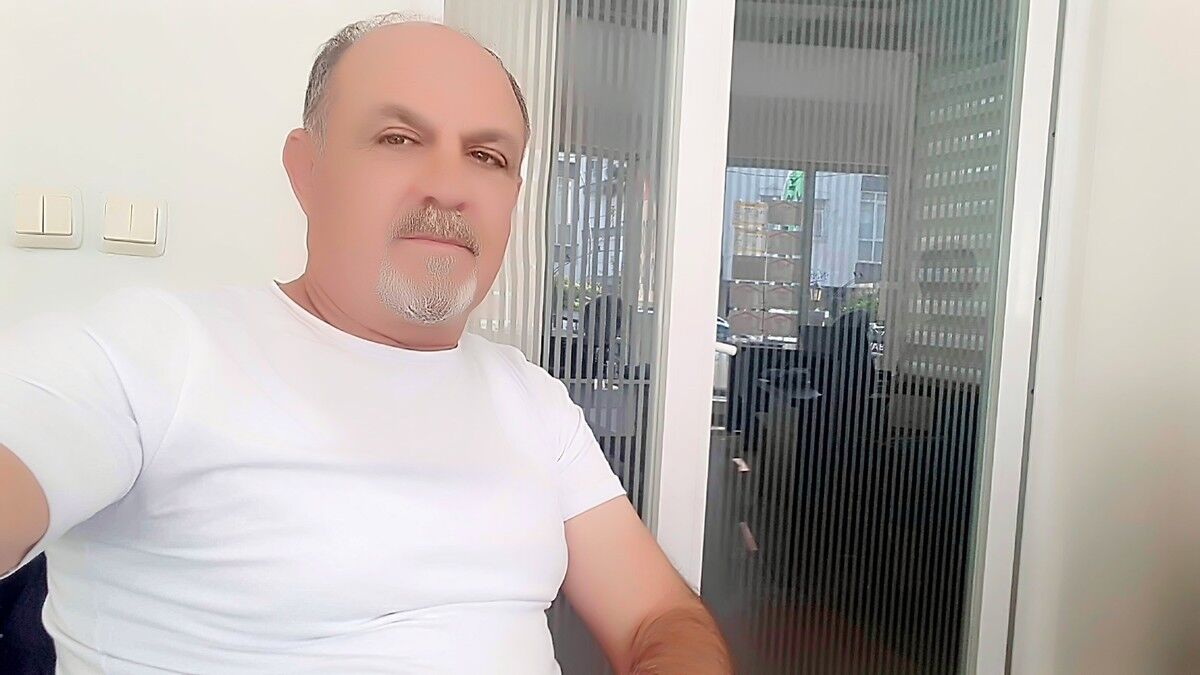  16767100  Hasan, 53 ,    