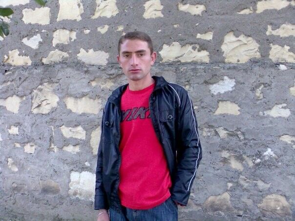  ,   Amil, 37 ,   ,   , c 