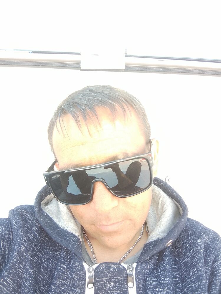  51846460  , 36 ,    