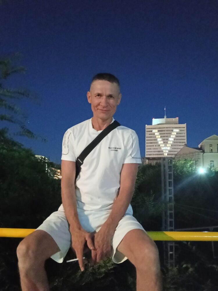  53167780  DOBRO, 40 ,    