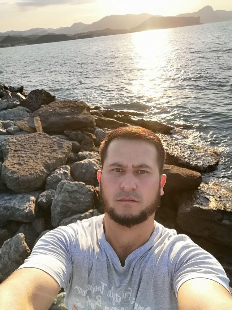  28918360  Baltaev, 32 ,    