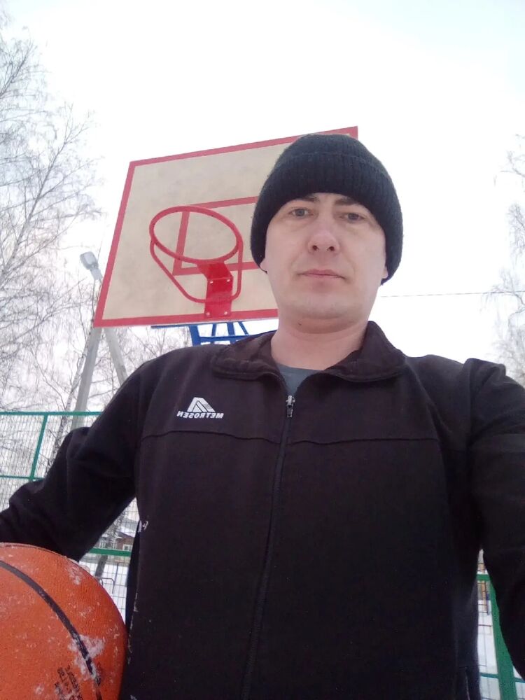  ,   Artyom, 39 ,   ,   , c , 