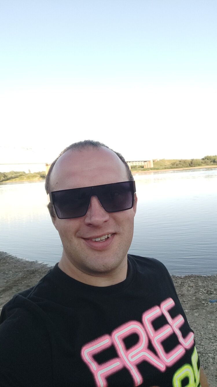  29140510  Evgeny, 37 ,    