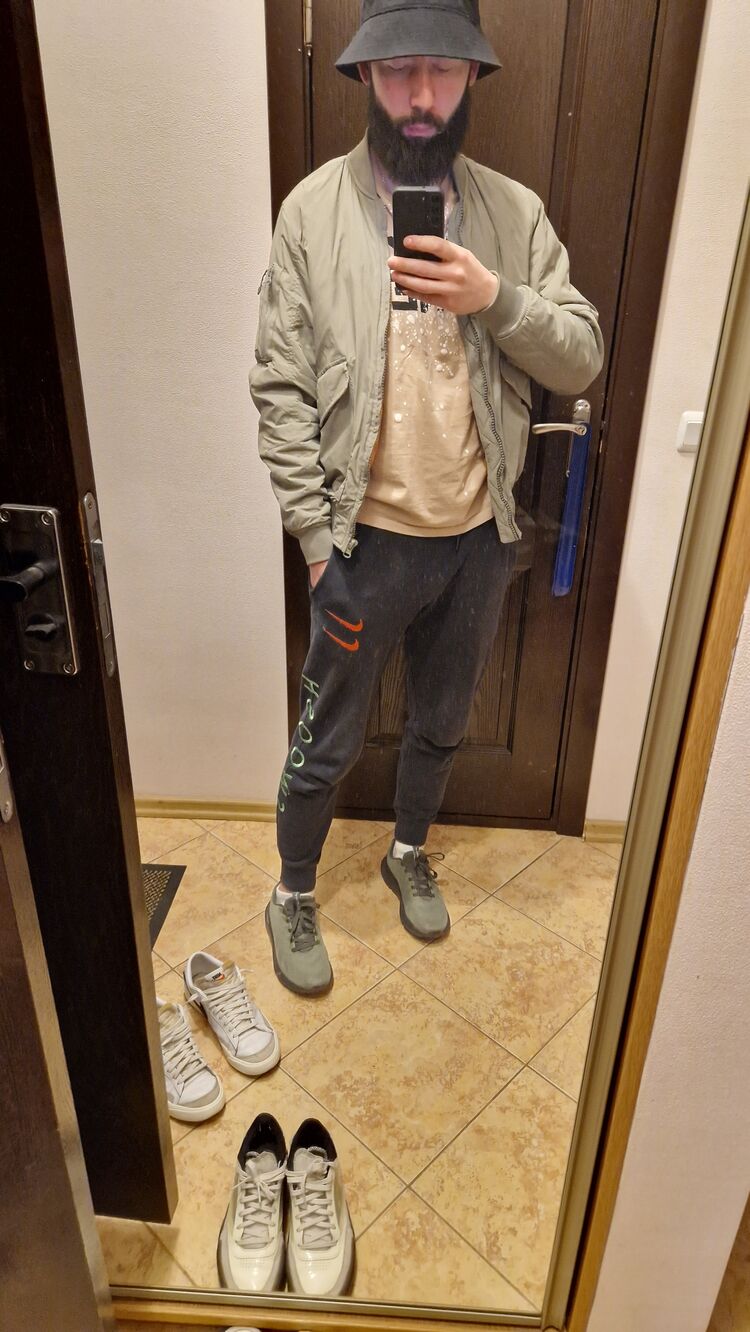  42298140  , 31 ,    