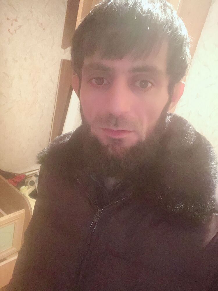  48915400   , 34 ,    
