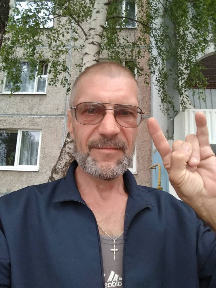  24584190  , 61 ,    