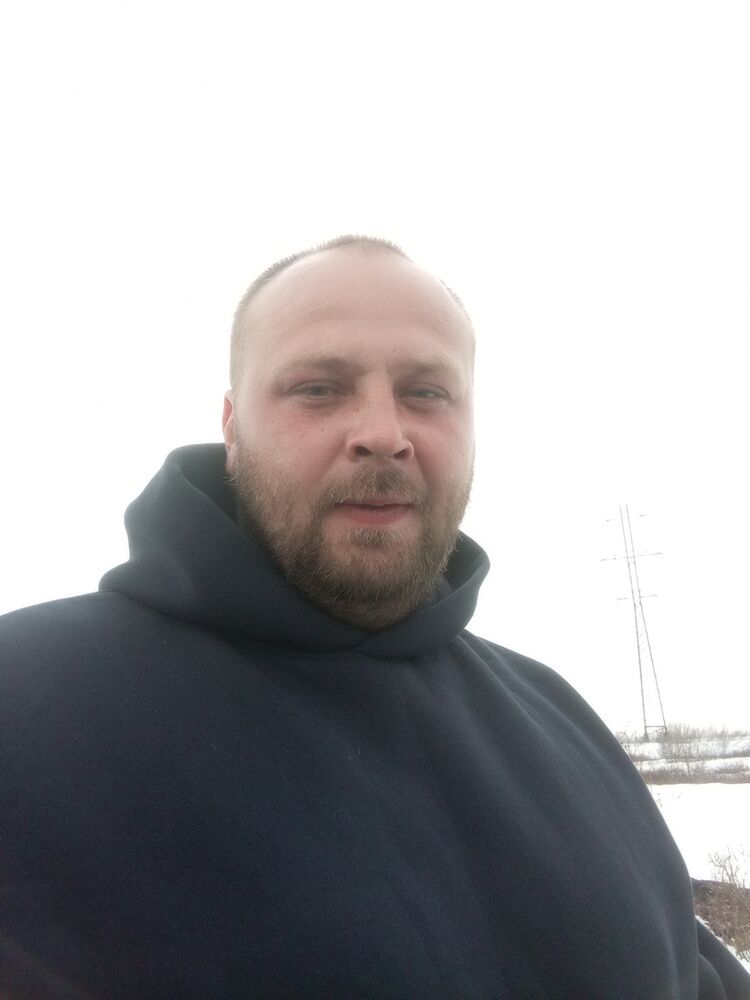  52902350  , 31 ,    