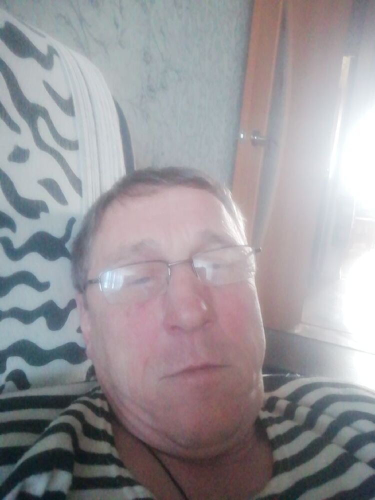  42056660  , 62 ,    