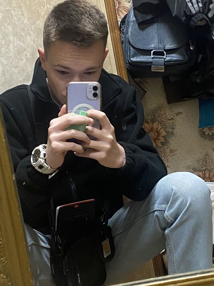 ���� 43701880 ����� ����, 20 ���, ���� ���������� � ������������