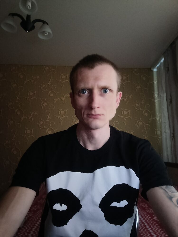  ,   Maksim, 36 ,   ,   , c 