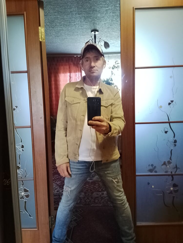  37489740  , 46 ,    