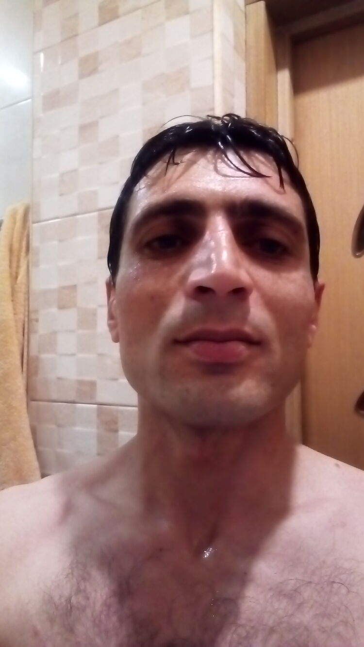  --,   Sargis, 38 ,   ,   