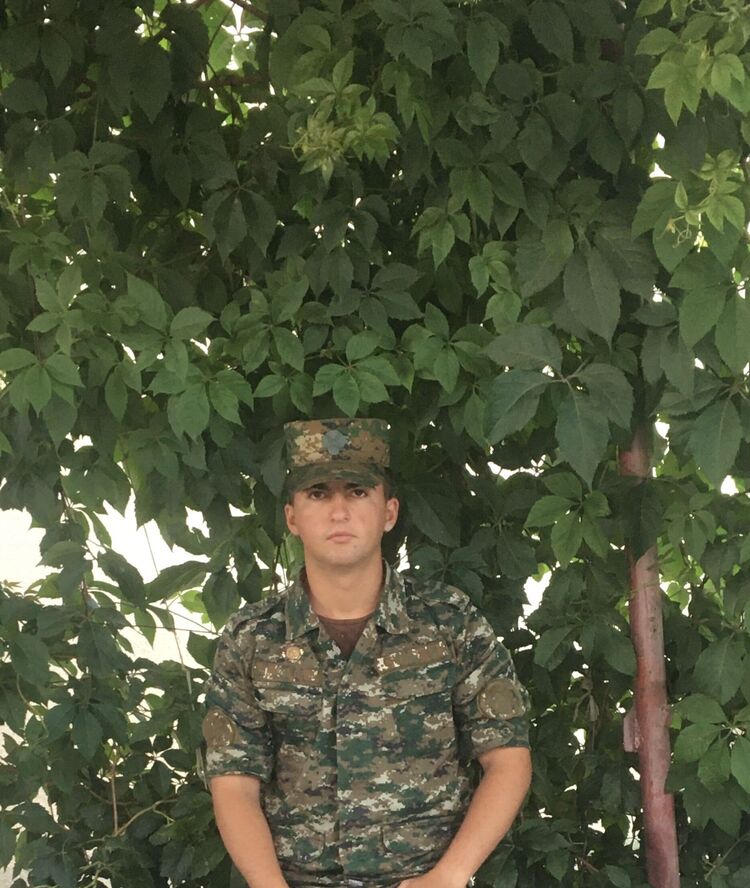 ���� 55426310 ����� Hakob, 22 ����, ���� ���������� � �������