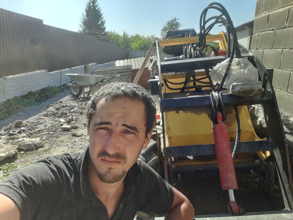  43703140  , 24 ,    