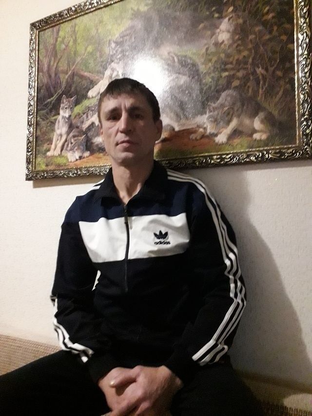  15340190  Ryslan, 46 ,    