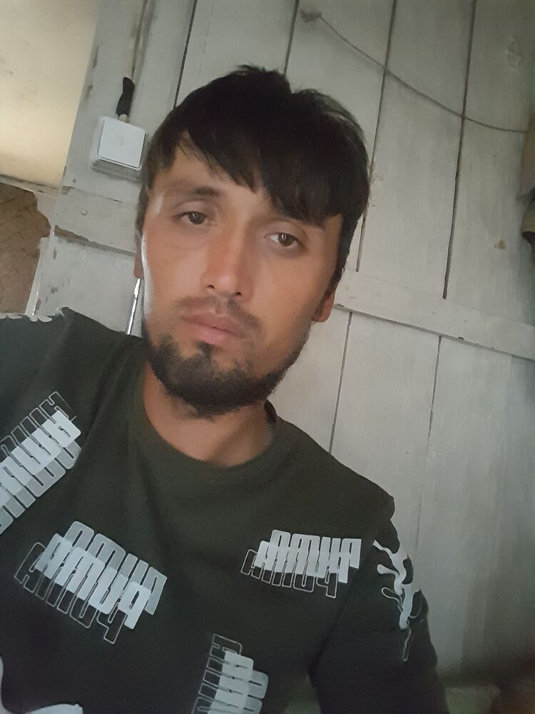  45044150  Azamat, 27 ,    