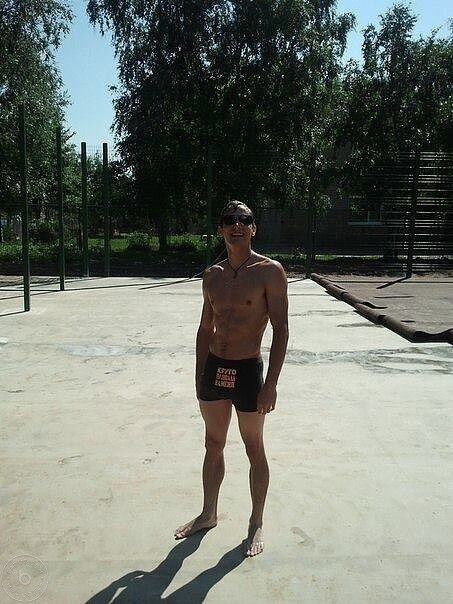  13279840  Sergei, 35 ,    