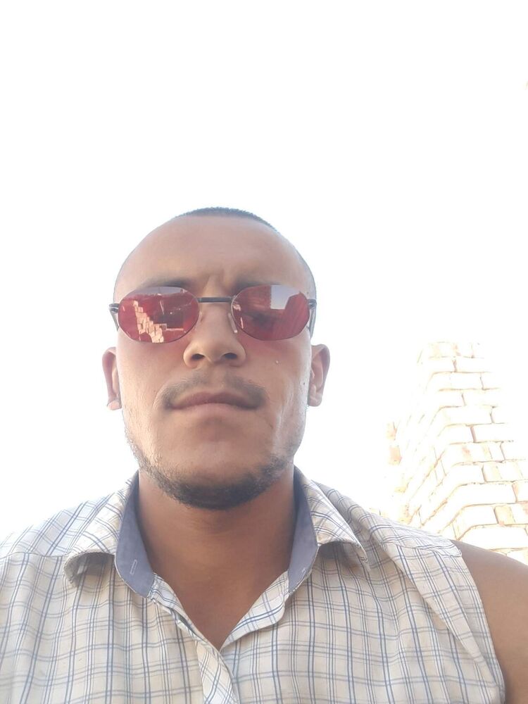  43976550  , 27 ,     