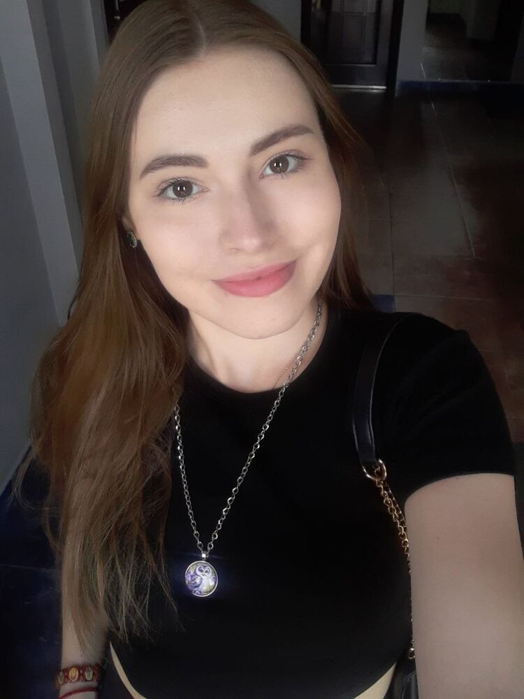  54250330  Katrina, 21 ,    Bielsko-Biala