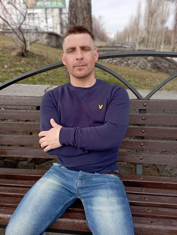  -,   Bohdan, 28 ,   ,   