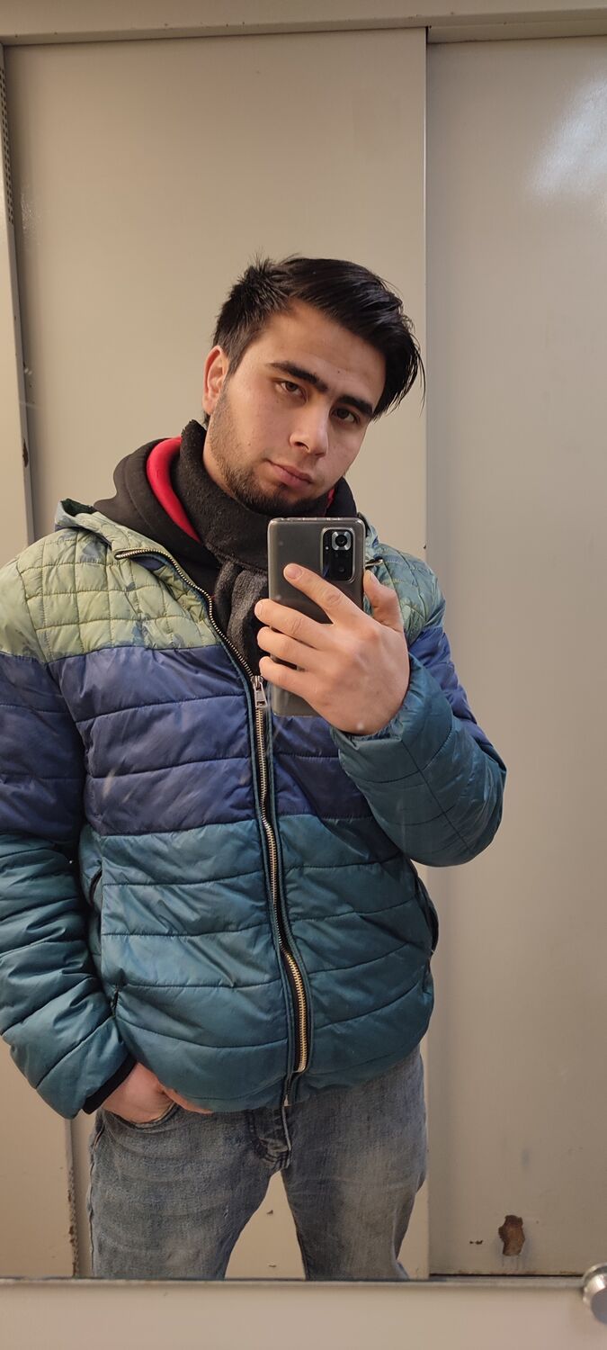  ,   Sodikbek, 26 ,   ,   
