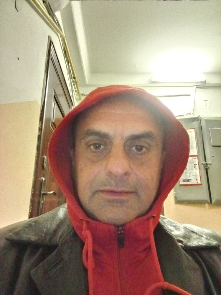  -,   Arman, 46 ,   ,   , c 
