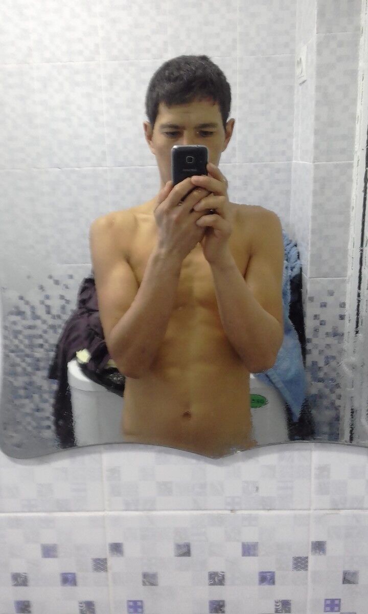 ���� 19149480 ������� Robert, 31 ���, ���� ���������� � �������