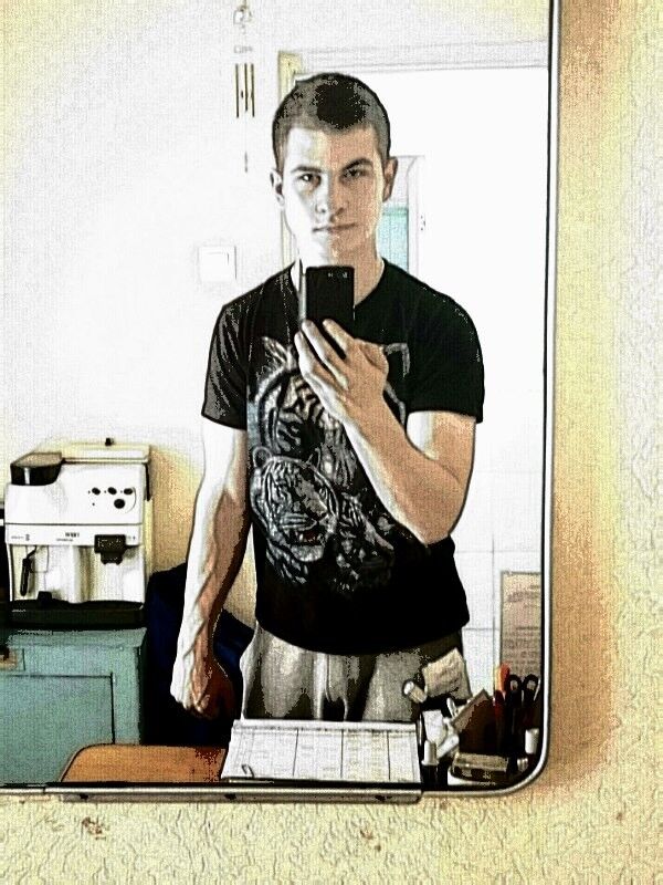  8322770  , 28 ,    -