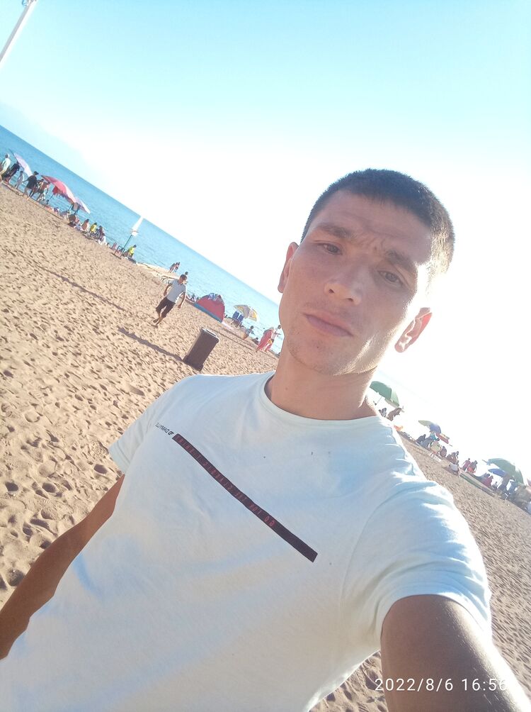  ,   Mirzhalol, 32 ,   ,   