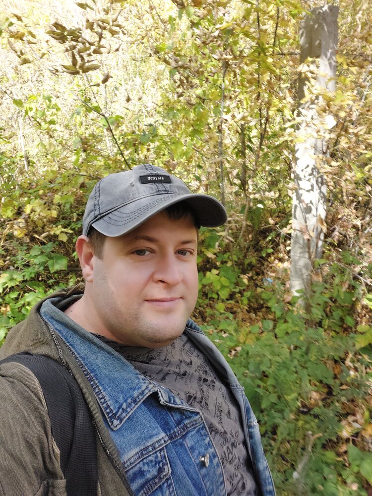  54464910  Nikoly, 36 ,    Goddard