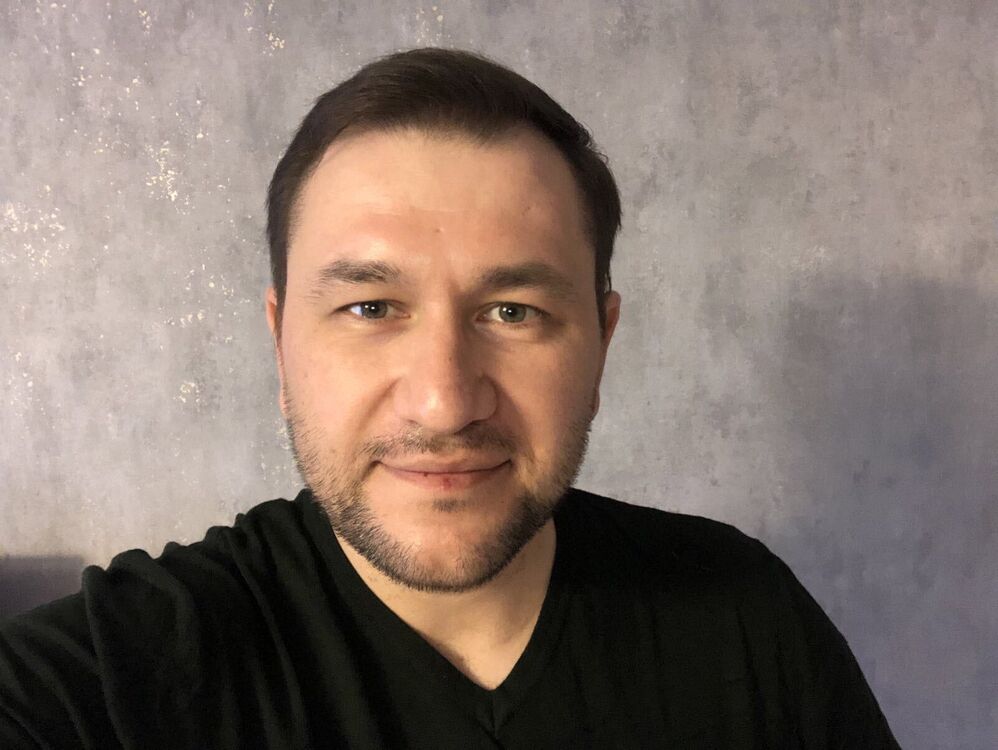  26125990  Andrey, 39 ,    