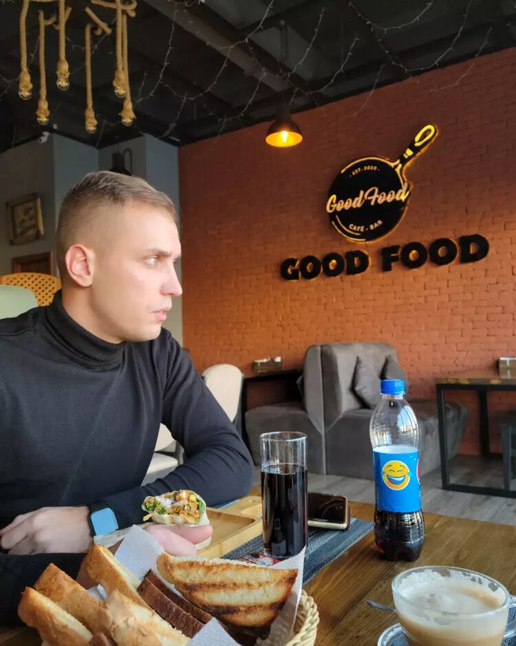   ,   Alexander, 29 ,   ,   