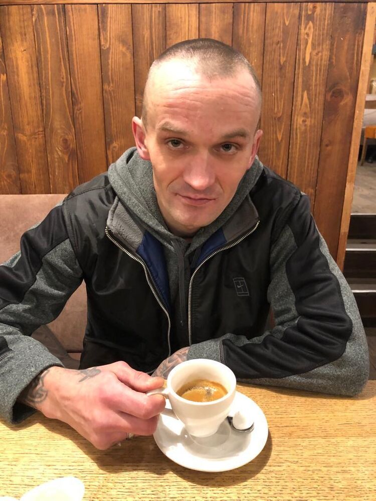  32866640  , 42 ,    -