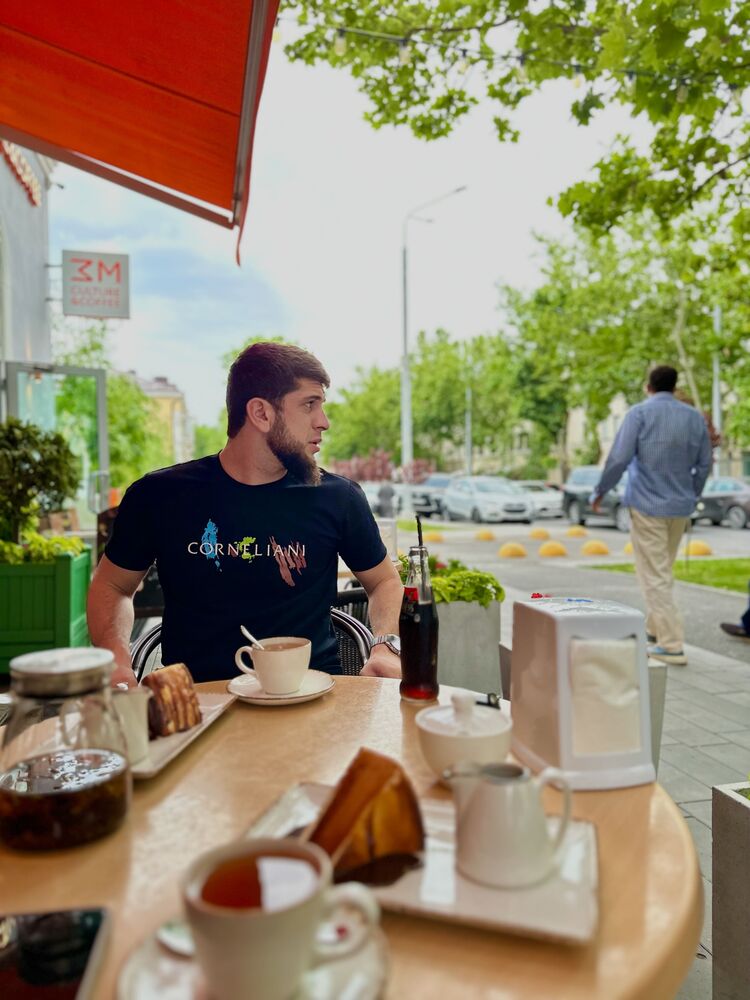  -,   , 28 ,   ,   