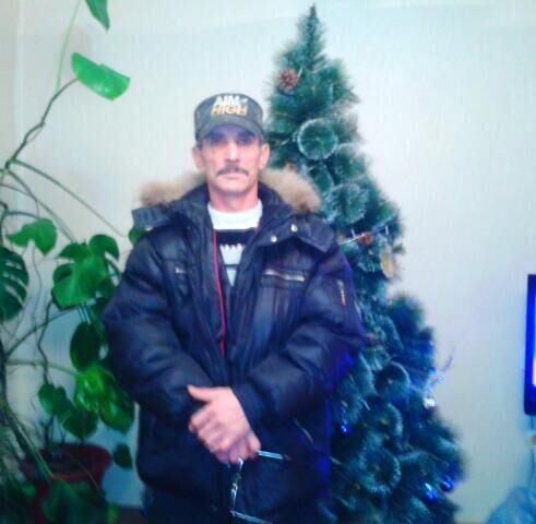  37929720  Kurban, 57 ,    