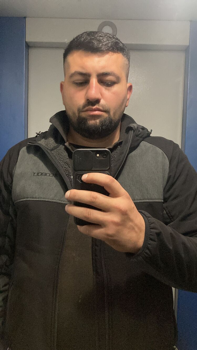  48462190  , 33 ,    