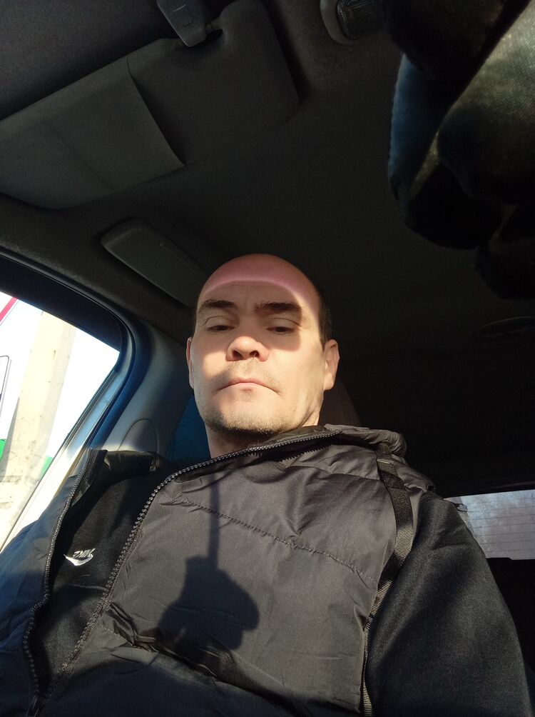  48303730  , 44 ,    