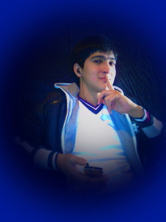  ,   Shoxrux, 35 ,  