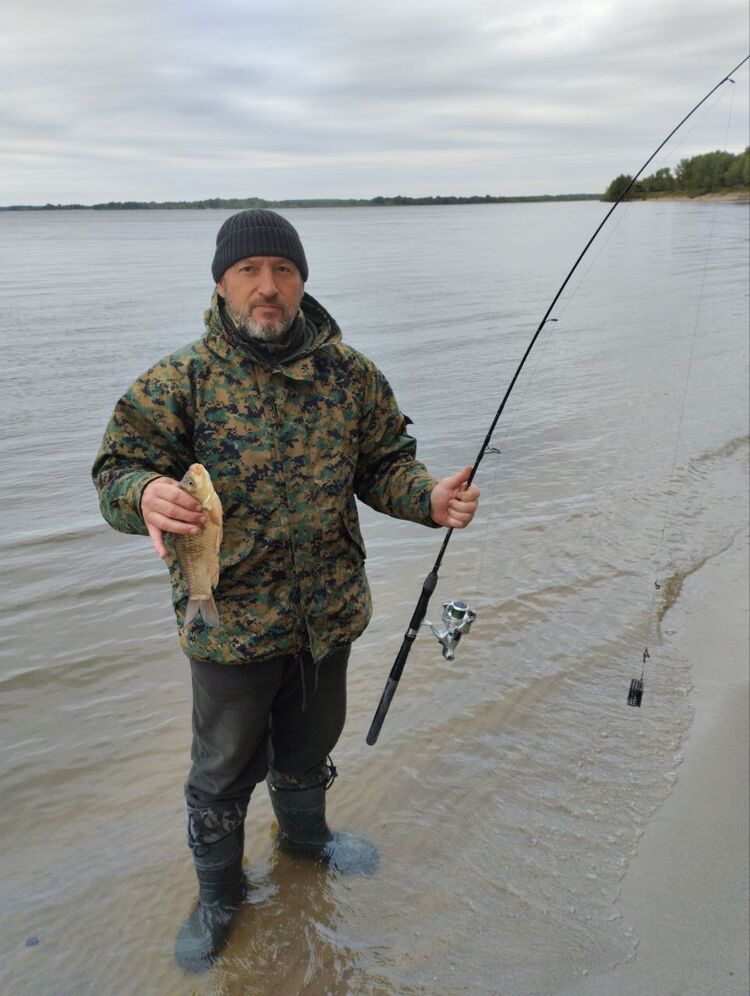  ,   George, 49 ,   ,   