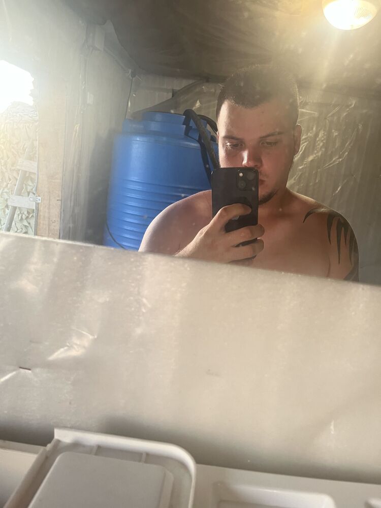  44473420  , 24 ,    