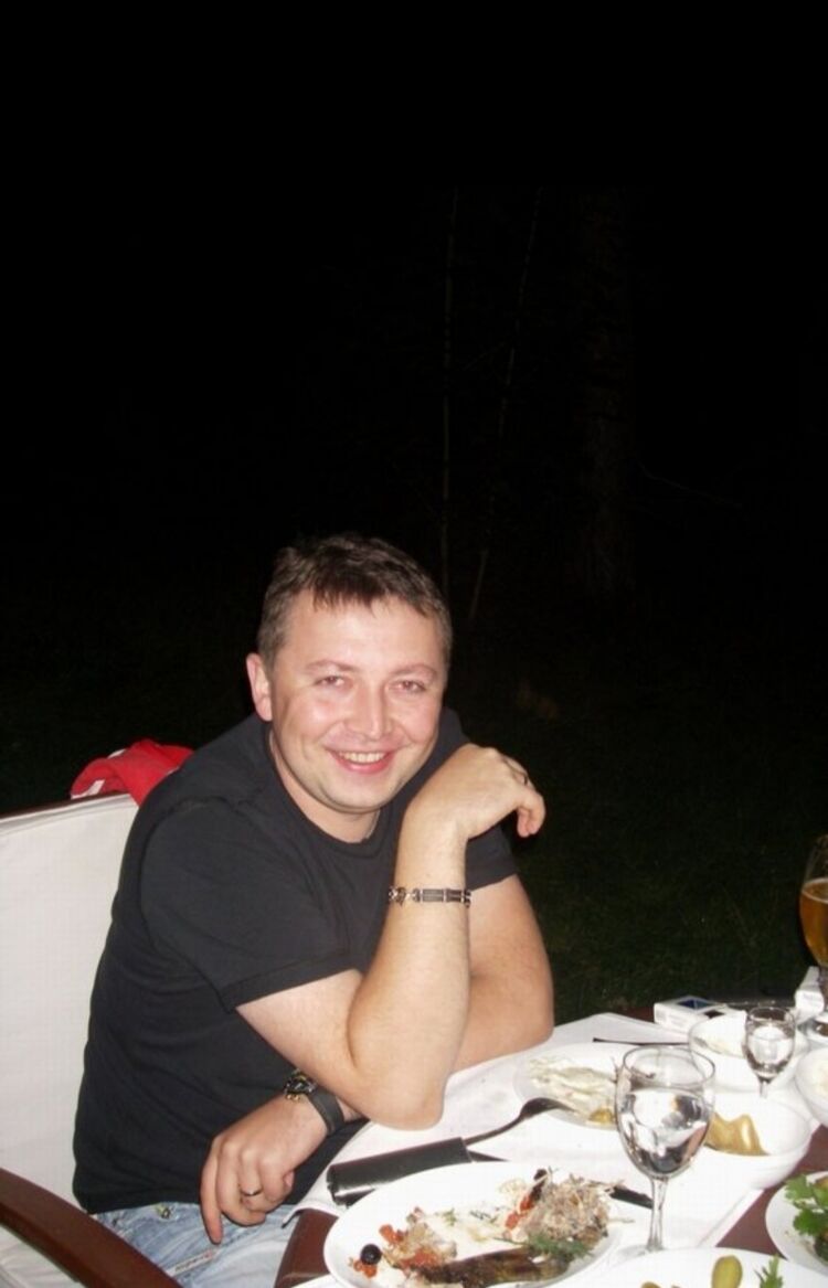  -,   , 37 ,   