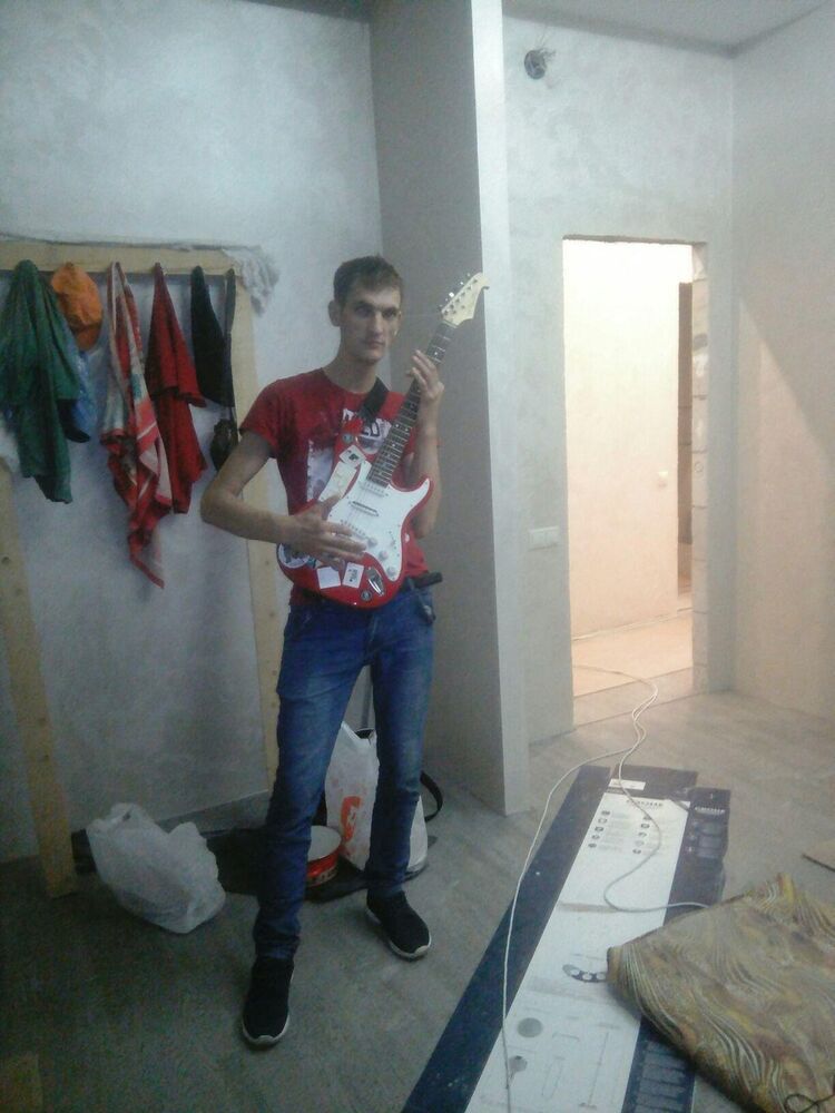  10359980  , 34 ,    